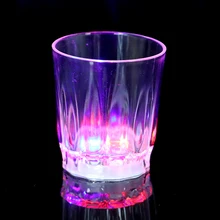 50ML LED Automatic Flashing Cup Sensor Light Up Mug Wine Beer Whiskey Shot Drink for Glow Christmas Party Bar Club Birthday
50ML LED Automatic Flashing Cup Sensor Light Up Mug Wine Beer Whiskey Shot Drink for Glow Christmas Party Bar Club Birthday
