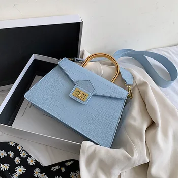 Crocodile Pattern PU Leather Crossbody Bag 2020 With Metal Handle Women Shoulder Handbags Wide shoulder Strap Messenger Bags New 
Crocodile Pattern PU Leather Crossbody Bag 2020 With Metal Handle Women Shoulder Handbags Wide shoulder Strap Messenger Bags New