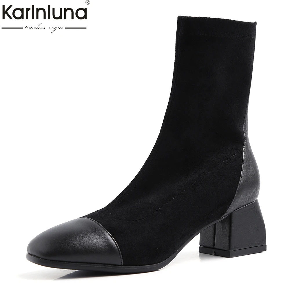 Women's brand design 2020 Big Size 31-43 Ankle Boots Women Shoes chunky Heels Autumn Shoes Woman sock Boots
Women's brand design 2020 Big Size 31-43 Ankle Boots Women Shoes chunky Heels Autumn Shoes Woman sock Boots