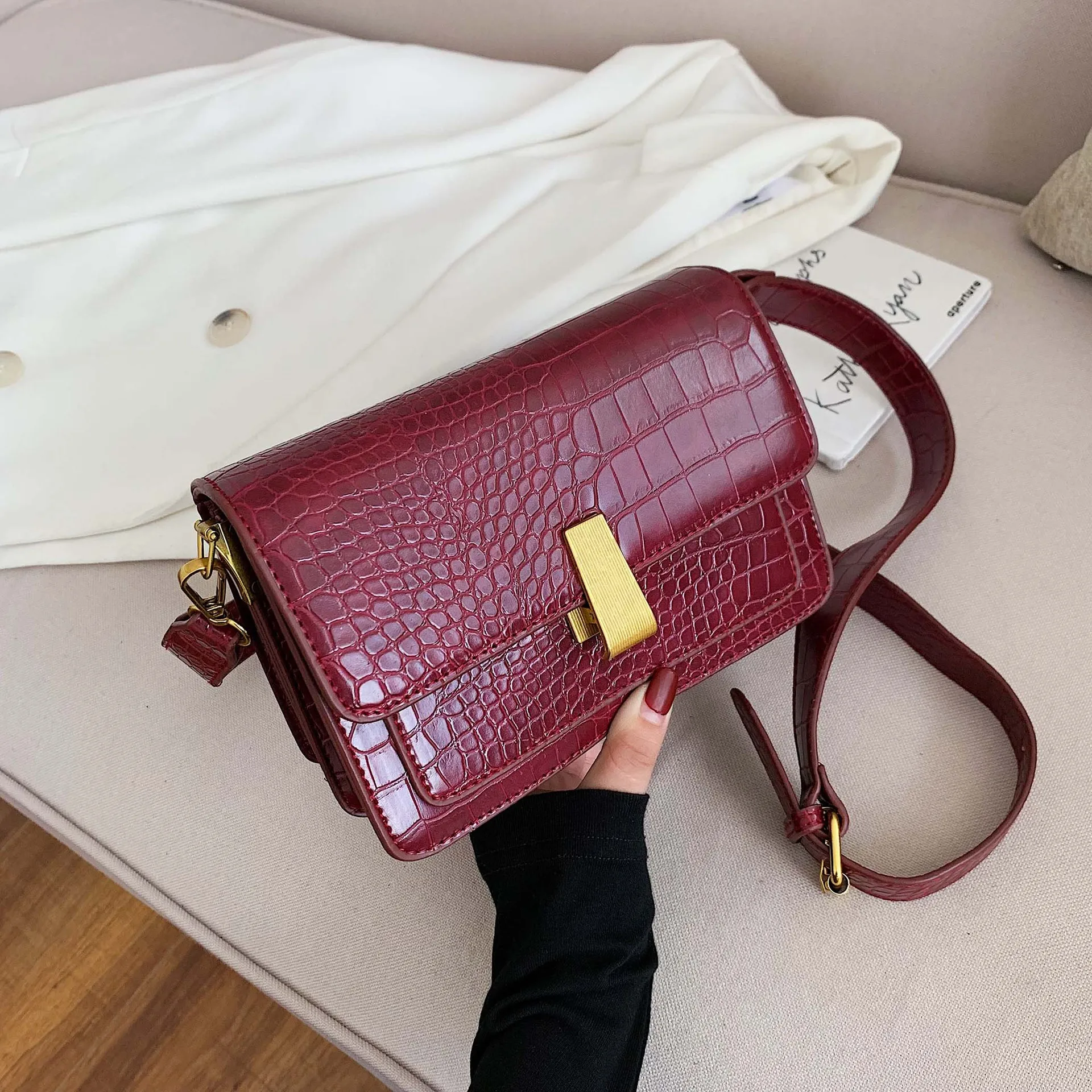 Small Bag Women's 2019 Autumn And Winter New Style Retro Crossbody Bag Popular Versatile Simple Square Sling Bag
Small Bag Women's 2019 Autumn And Winter New Style Retro Crossbody Bag Popular Versatile Simple Square Sling Bag