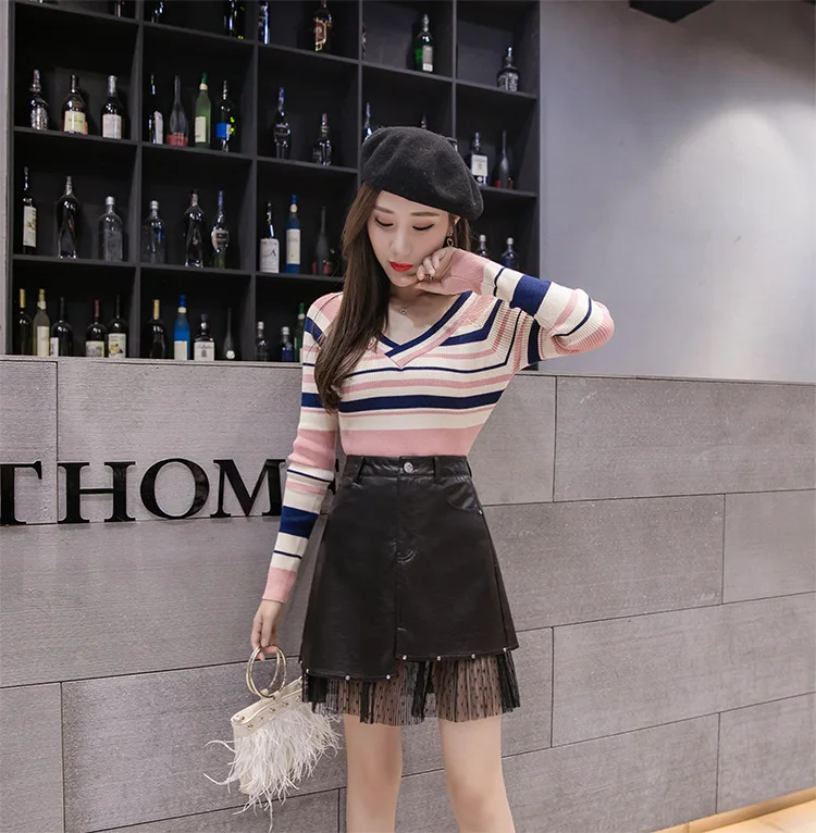 2019 Autumn New Skirt Sweet Mesh Stitching PU Leather Skirt Female Wild High Waist Was Thin A Word Skirt Plus Size Free Shipping 
2019 Autumn New Skirt Sweet Mesh Stitching PU Leather Skirt Female Wild High Waist Was Thin A Word Skirt Plus Size Free Shipping