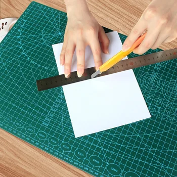 A4 220x300MM PVC Cutting Mat Workbench Patchwork Cut Pad Sewing Manual DIY Knife Craft Tools Office Supplies
A4 220x300MM PVC Cutting Mat Workbench Patchwork Cut Pad Sewing Manual DIY Knife Craft Tools Office Supplies