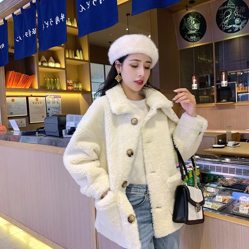 Lambs Wool Coat Women's Korean-style Loose-Fit New Style Autumn & Winter Students Fur Faux Cashmere
Lambs Wool Coat Women's Korean-style Loose-Fit New Style Autumn & Winter Students Fur Faux Cashmere