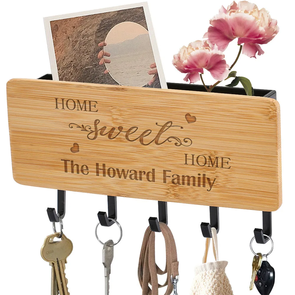 

Customizable Your Family Name Key Holder Wall Mounted Decor Door Welcome Bamboo Board Engraved Text Sundries Storage Hook Rack