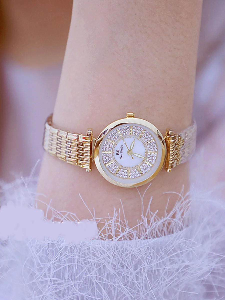 Middle East Hot Sales Luxury Full of Crystals Watch Diamond-embedded Watch Stainless Steel Belt Quartz Watch
Middle East Hot Sales Luxury Full of Crystals Watch Diamond-embedded Watch Stainless Steel Belt Quartz Watch