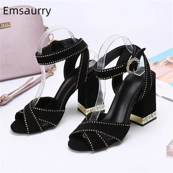 Rivet Cross-belt Gladiator Sandals Women Ankle Strappy Black Suede Jeweled Square Heel Rhinestone High Heel Summer Shoes Woman 
Rivet Cross-belt Gladiator Sandals Women Ankle Strappy Black Suede Jeweled Square Heel Rhinestone High Heel Summer Shoes Woman