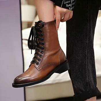 Leather boots women retro style British Martin boots color matching short boots women full leather inside and outside
Leather boots women retro style British Martin boots color matching short boots women full leather inside and outside