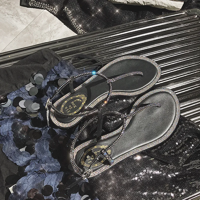 2019 Summer Sandals Women's Man-made Diamond Split Toe Sandals Split Toe T-Shape Flat WOMEN'S Sandals
2019 Summer Sandals Women's Man-made Diamond Split Toe Sandals Split Toe T-Shape Flat WOMEN'S Sandals