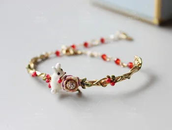 Viking Bracelet Armbanden Voor Vrouwen Enamel Glaze Rabbit Snow Christmas Roses Set Auger Bangle Bracelet With Small Berries
Viking Bracelet Armbanden Voor Vrouwen Enamel Glaze Rabbit Snow Christmas Roses Set Auger Bangle Bracelet With Small Berries