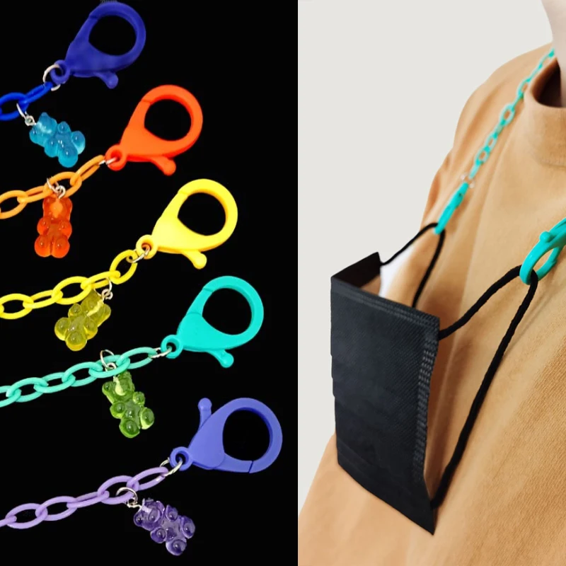 2PCS New Mask Lanyard With bear Mask storage artifact Portable mask storage chain Student chains for storing masks masks holder
2PCS New Mask Lanyard With bear Mask storage artifact Portable mask storage chain Student chains for storing masks masks holder
