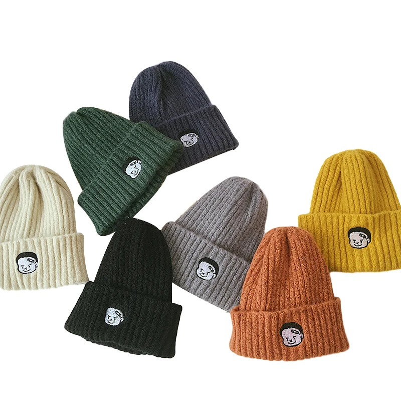 Children's Knitted Hats Solid Color Warm Cartoon Dolls Embroidery Woolen Hats Autumn And Winter Models Baby Pullover Hats
Children's Knitted Hats Solid Color Warm Cartoon Dolls Embroidery Woolen Hats Autumn And Winter Models Baby Pullover Hats
