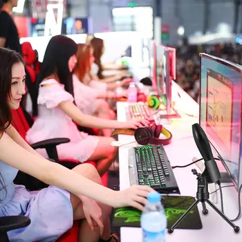 Computer Online Chatting Singing Black Condenser Microphone Studio USB Wired Playing Games For PC Laptop Tripod Stand Recording
Computer Online Chatting Singing Black Condenser Microphone Studio USB Wired Playing Games For PC Laptop Tripod Stand Recording