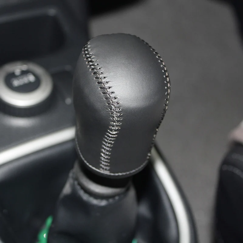 Genuine Leather Gear Knob Cover For Nissan X-Trail MT Car on The Gear Shift Knob Gear Stick Case PPC Gear Shift Collar
Genuine Leather Gear Knob Cover For Nissan X-Trail MT Car on The Gear Shift Knob Gear Stick Case PPC Gear Shift Collar