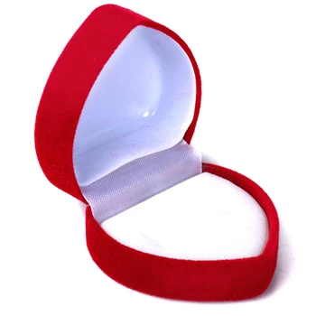 Trendy Red Heart Shaped Ring Boxes Mini Cute Red Carrying Cases For Rings Display Box Jewelry Packaging
Trendy Red Heart Shaped Ring Boxes Mini Cute Red Carrying Cases For Rings Display Box Jewelry Packaging