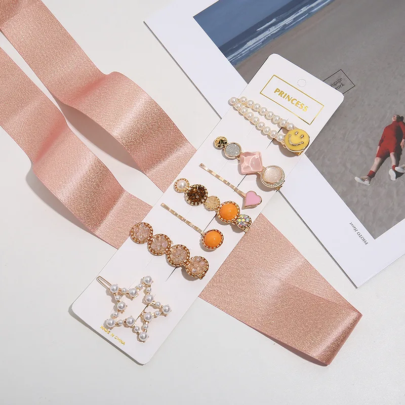 Explosive Net Red Hair Clip Mermaid Cherry Blossom Multi-piece Set of Student Hair Accessories Pearl Side Clip
Explosive Net Red Hair Clip Mermaid Cherry Blossom Multi-piece Set of Student Hair Accessories Pearl Side Clip