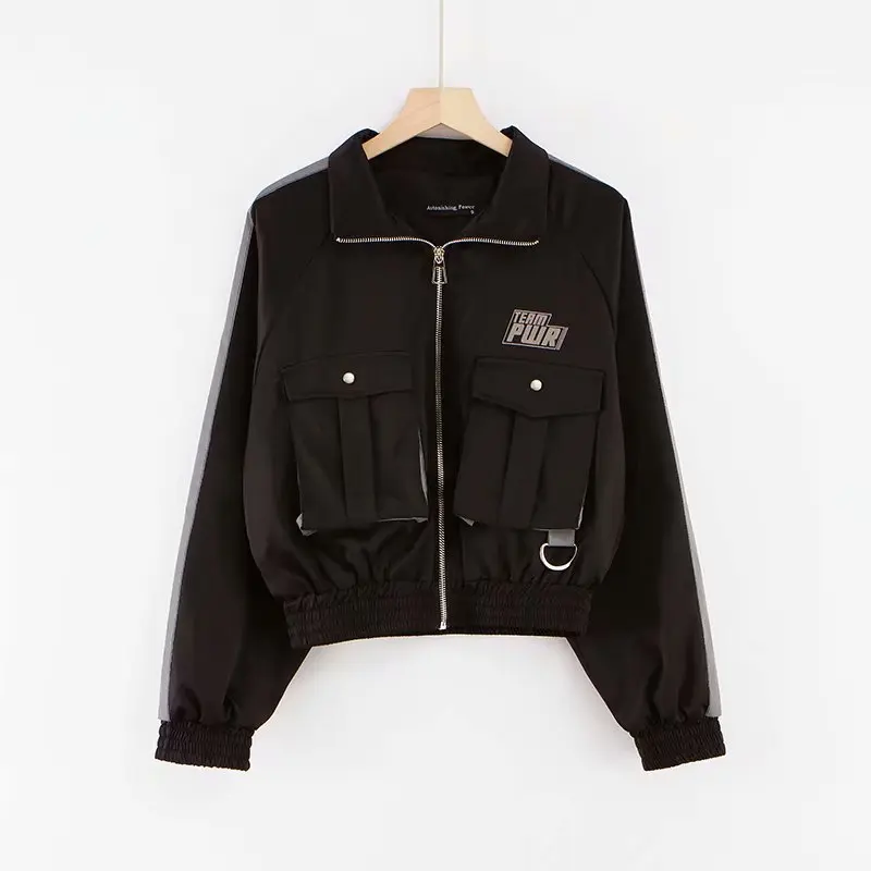 AP/19121up Western Style Stand Collar High-waisted Zipper Pocket Reflective Workwear Long Sleeve Short Jacket
AP/19121up Western Style Stand Collar High-waisted Zipper Pocket Reflective Workwear Long Sleeve Short Jacket