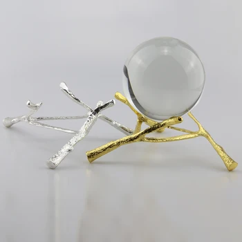 Metal Display Stand for 100mm Crystal Glass Lens Ball 10cm Divination Photography Lensball Base Big Magic Sphere Globe Holder
Metal Display Stand for 100mm Crystal Glass Lens Ball 10cm Divination Photography Lensball Base Big Magic Sphere Globe Holder