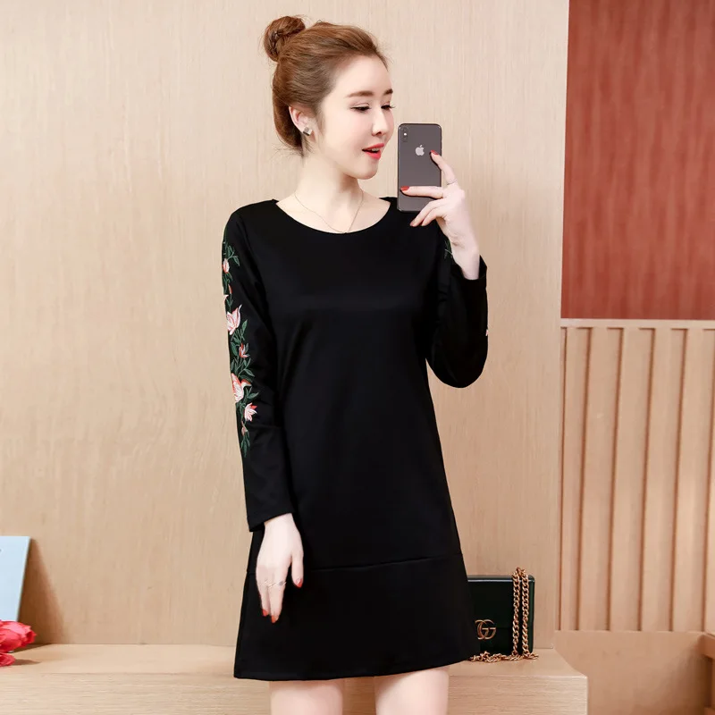 Photo Shoot 2020 Spring New Style Large Size Dress Loose-Fit Slimming Fat Mm Embroidered Mid-length Tibetan Meat Dress
Photo Shoot 2020 Spring New Style Large Size Dress Loose-Fit Slimming Fat Mm Embroidered Mid-length Tibetan Meat Dress
