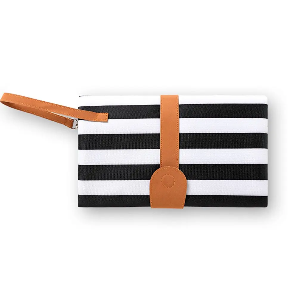 Multifunctional Portable diaper changing pad Waterproof baby changing mat sheet travel table Changing Station Kit Diaper Clutch
Multifunctional Portable diaper changing pad Waterproof baby changing mat sheet travel table Changing Station Kit Diaper Clutch