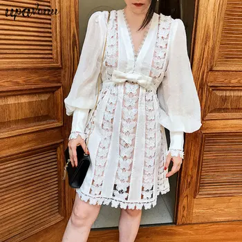 2020 New Arrive Autumn Women's Dress Sexy V-neck Lantern Sleeve Hollow White Lace Butterfly Dress Celebrity Club Party Dresses
2020 New Arrive Autumn Women's Dress Sexy V-neck Lantern Sleeve Hollow White Lace Butterfly Dress Celebrity Club Party Dresses