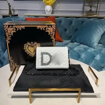 New High Quality Women Handbags Bag Designer Bags Famous Brand Women Bags Ladies Sac A Main Shoulder Messenger Bags Flap leather
New High Quality Women Handbags Bag Designer Bags Famous Brand Women Bags Ladies Sac A Main Shoulder Messenger Bags Flap leather