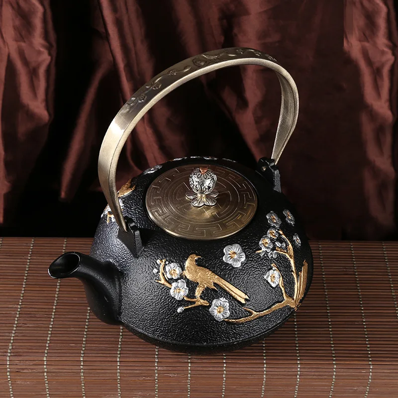 Japanese Style Iron Teapot Uncoated Handmade Retro Pine Tree Plum Blossom Black Delicate Decorative Household Tea Making Kettle
Japanese Style Iron Teapot Uncoated Handmade Retro Pine Tree Plum Blossom Black Delicate Decorative Household Tea Making Kettle