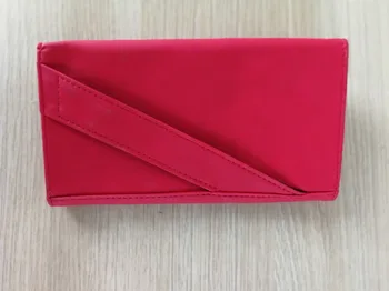 2020 new women's wallet solid color zipper coin purse fashion small fragrance long zipper clutch folding card bag
2020 new women's wallet solid color zipper coin purse fashion small fragrance long zipper clutch folding card bag