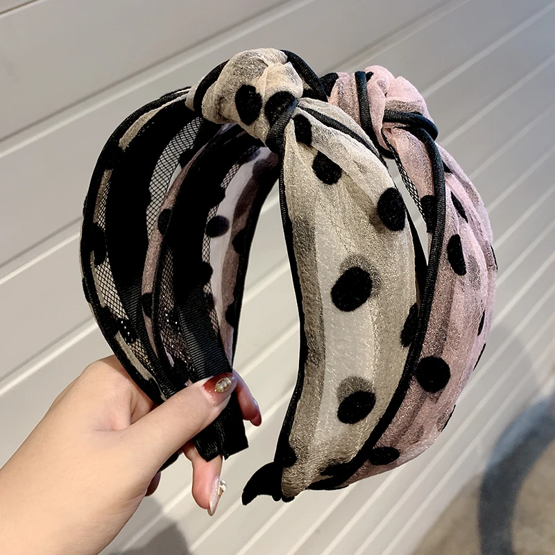 New Women Elegant Chiffon Dot Knotting Hairbands Sweet Headband Hair Ornament Holder Headwear Hair Band Fashion Hair Accessories 
New Women Elegant Chiffon Dot Knotting Hairbands Sweet Headband Hair Ornament Holder Headwear Hair Band Fashion Hair Accessories