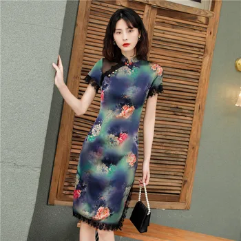 Vestidso Women Novelty Print Flower Cheongsam Sexy Lace High Split Chinese Dress Elegant Mandarin Collar Satin Qipao Big Size 
Vestidso Women Novelty Print Flower Cheongsam Sexy Lace High Split Chinese Dress Elegant Mandarin Collar Satin Qipao Big Size