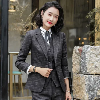 Slim Fit Suit Ol Occupation Pack Grid Suit Three-piece Set Suit White Collar Company Staff Positive Pack
Slim Fit Suit Ol Occupation Pack Grid Suit Three-piece Set Suit White Collar Company Staff Positive Pack