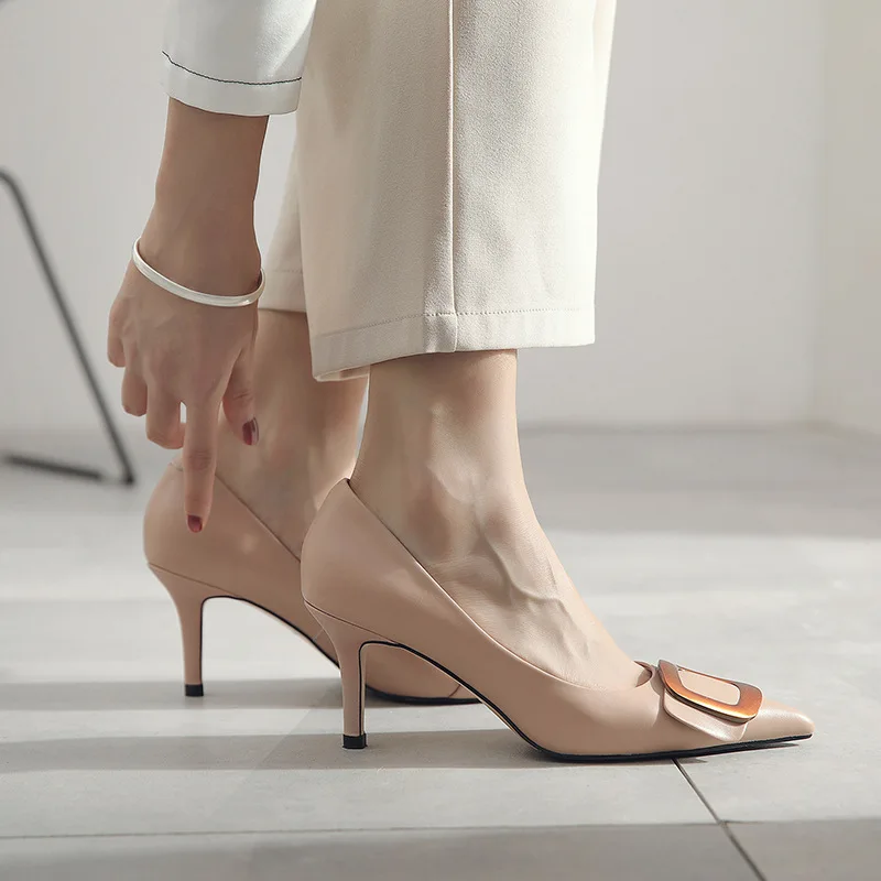 2019 Brand New Fashion Women Sandals Thin Heels Genuine Leather High Heels Basic Shoes Woman Cow Muscle Pointed Toe Slip-On 
2019 Brand New Fashion Women Sandals Thin Heels Genuine Leather High Heels Basic Shoes Woman Cow Muscle Pointed Toe Slip-On