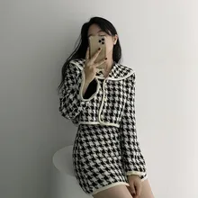 Korean Style Sweet Elegant New 2 Piece Set 2021 Spring Sexy Tweed Plaid Two Piece Set Long Sleeve Tops and High Wasit Mini Skirt
Korean Style Sweet Elegant New 2 Piece Set 2021 Spring Sexy Tweed Plaid Two Piece Set Long Sleeve Tops and High Wasit Mini Skirt