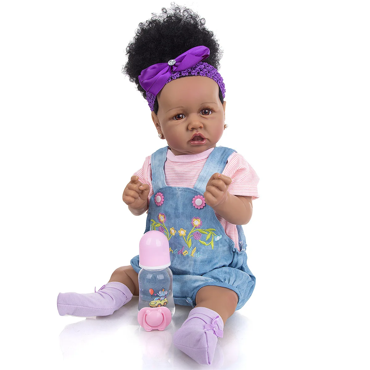 55cm Summer African Reborn Bebe Doll Waterprof Black Doll Lifelike Reborn Baby Dolls Full Silicone Body Black Skin Dolls gift
55cm Summer African Reborn Bebe Doll Waterprof Black Doll Lifelike Reborn Baby Dolls Full Silicone Body Black Skin Dolls gift