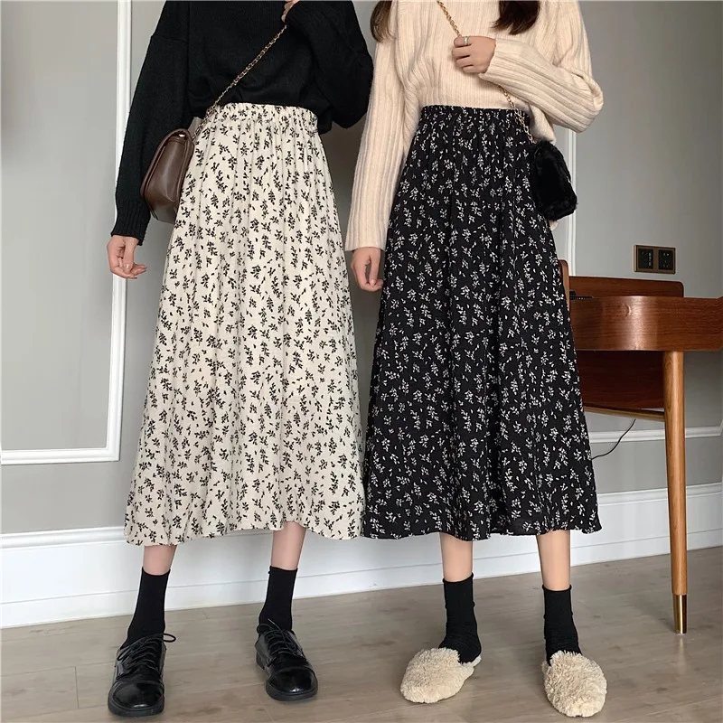 Spring/summer 2022, the new bust skirt of broken beautiful a word little gentle temperament, long skirts dress
Spring/summer 2022, the new bust skirt of broken beautiful a word little gentle temperament, long skirts dress