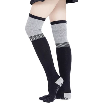 Anti Slip Five Toe Stocking Soft Cotton Stripe Splicing Autumn Winter Hygroscopic Breathable Over Knee Pad Long Tube Yoga Socks
Anti Slip Five Toe Stocking Soft Cotton Stripe Splicing Autumn Winter Hygroscopic Breathable Over Knee Pad Long Tube Yoga Socks
