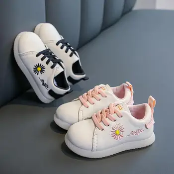 Autumn Children Shoes Girls Casual Shoes Fashion Breathable Soft Cute Embroidery Small Flowers Glow Kids Sneakers
Autumn Children Shoes Girls Casual Shoes Fashion Breathable Soft Cute Embroidery Small Flowers Glow Kids Sneakers
