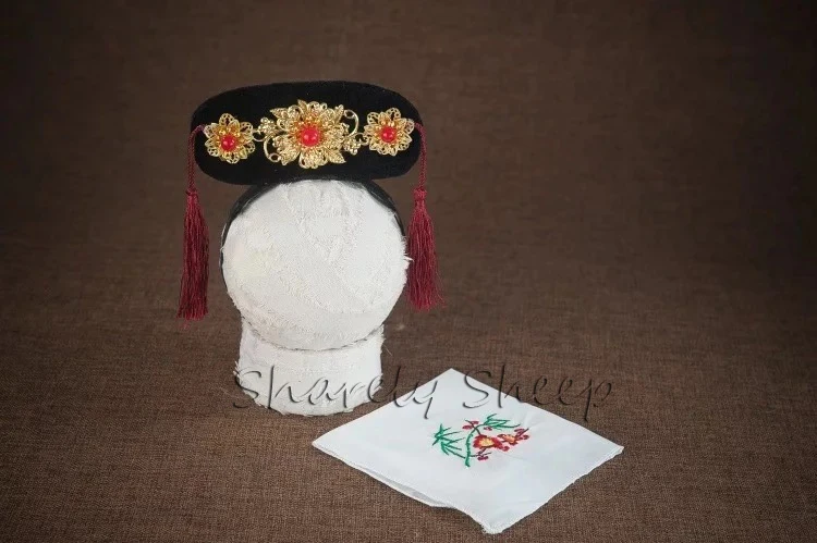newborn photography props