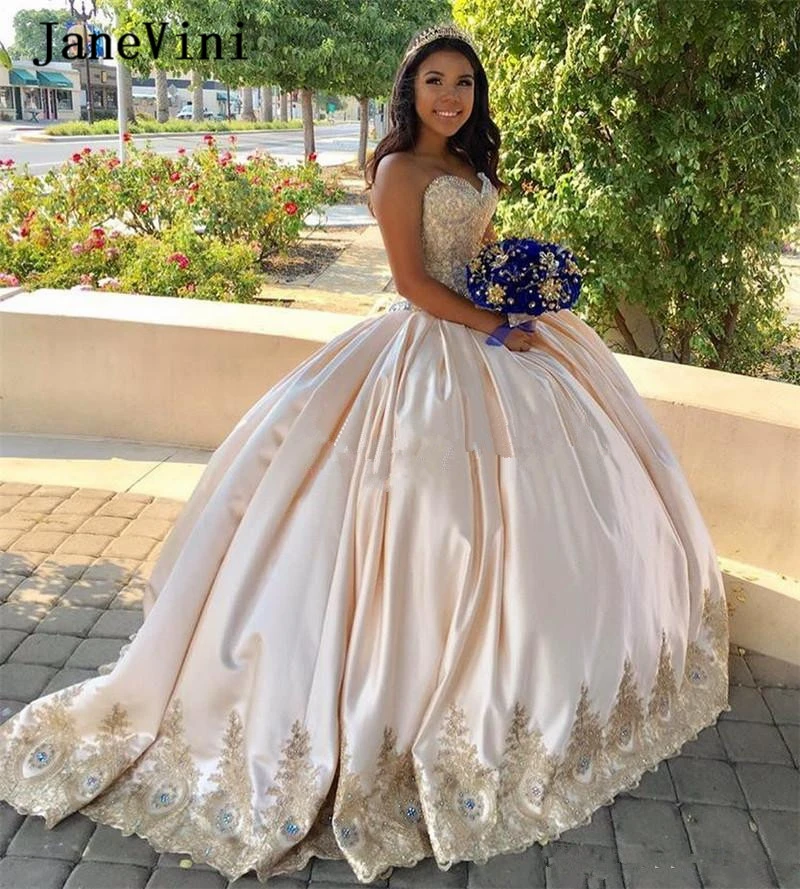 

JaneVini Luxury Princess Satin Long Quinceanera Dresses Ball Gown Sweetheart Gold Lace Appliques Crystal Vestidos De Quince Anos