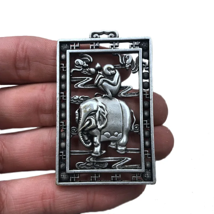 LAOJUNLU Retro Win Promotion And Get Rich Monkey On The Elephant Imitation Silver Pendant Brand
LAOJUNLU Retro Win Promotion And Get Rich Monkey On The Elephant Imitation Silver Pendant Brand