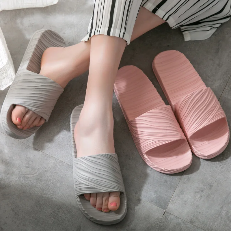 CINESSD PVC Stripe Summer Slippers For Women New Bathroom Woman Slippers Home Couples Shoes Woman Slippers Sandals Women 2020
CINESSD PVC Stripe Summer Slippers For Women New Bathroom Woman Slippers Home Couples Shoes Woman Slippers Sandals Women 2020