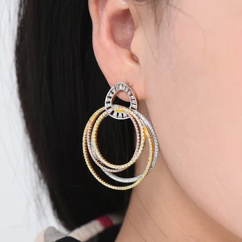 2019 Charms Big Statement Twist Earrings For Women Luxury Full Cubic Zircon Wedding Bridal DUBAI Dangle Earrings Jewelry 
2019 Charms Big Statement Twist Earrings For Women Luxury Full Cubic Zircon Wedding Bridal DUBAI Dangle Earrings Jewelry