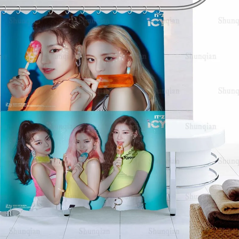 Занавеска для душа Kpop Girl ITZY, декоративная Водонепроницаемая занавеска для ванной из полиэстера, 0512 х180 см, Экологически чистая занавеска для ванной комнаты
Занавеска для душа Kpop Girl ITZY, декоративная Водонепроницаемая занавеска для ванной из полиэстера, 0512 х180 см, Экологически чистая занавеска для ванной комнаты