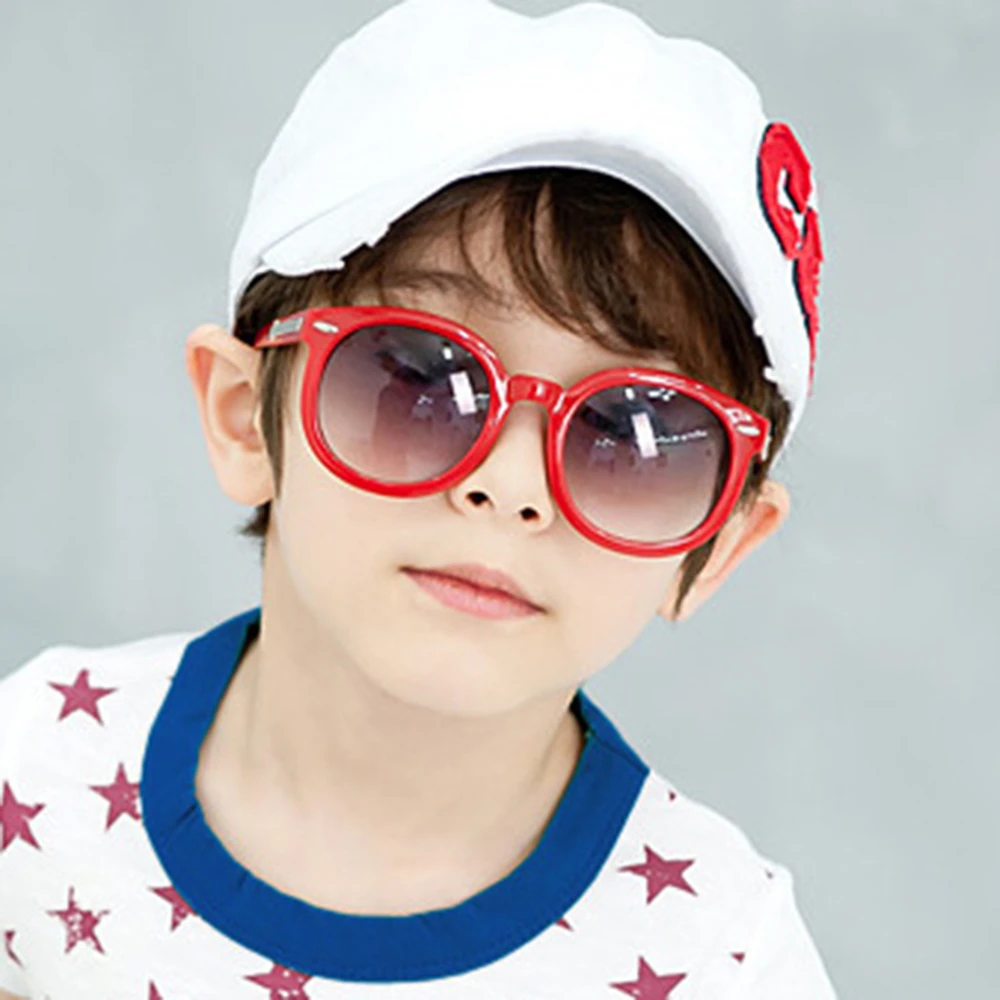 Фото Модные новые детские солнцезащитные очки с рисовой гвоздью в стиле ретро круглые