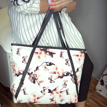 2020 Women Top-Handle Bags Daffodils Print High Capacity Shoulder Bag Ladies Inter Zipper Pocket Tote Handbags Bolsa Feminina 
2020 Women Top-Handle Bags Daffodils Print High Capacity Shoulder Bag Ladies Inter Zipper Pocket Tote Handbags Bolsa Feminina