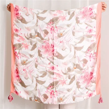 2020 Luxury Brand Printed Silk Scarf Sunscreen Beach Towel Shawl Cotton Linen scarves Women Soft Headscarf chiffon hijab poncho 
2020 Luxury Brand Printed Silk Scarf Sunscreen Beach Towel Shawl Cotton Linen scarves Women Soft Headscarf chiffon hijab poncho