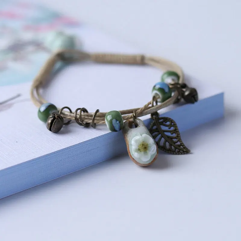 Hand Woven Stone Flower Bracelet Ethnic Ceramic Jewelry Pinched Flower Stone Bracelet
Hand Woven Stone Flower Bracelet Ethnic Ceramic Jewelry Pinched Flower Stone Bracelet