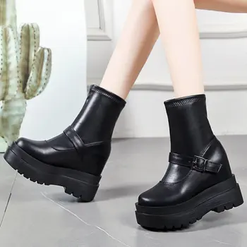 Fashion Buckle Chunky Platform Ankle Boots for Women Punk Style Leather Short Boots Woman Height Increase Shoes Ladies
Fashion Buckle Chunky Platform Ankle Boots for Women Punk Style Leather Short Boots Woman Height Increase Shoes Ladies