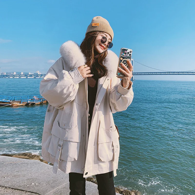 New style to overcome women's winter thick mid-length large size fur collar loose tooling cotton jacket jacket warm coat
New style to overcome women's winter thick mid-length large size fur collar loose tooling cotton jacket jacket warm coat