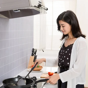 New Retractable Oil-proof Anti-scalding Face Curtain Shutter Household Kitchen Cooking Transparent Roller Blind
New Retractable Oil-proof Anti-scalding Face Curtain Shutter Household Kitchen Cooking Transparent Roller Blind