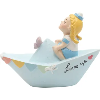 Chasing Dream Paper Boat Decoration Creative Home American Girl Heart Room Desktop Personality Resin Boat Small Gift M2449
Chasing Dream Paper Boat Decoration Creative Home American Girl Heart Room Desktop Personality Resin Boat Small Gift M2449